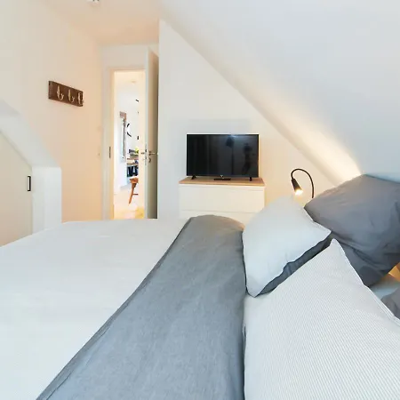 Paradise - Penthouse Mit Meerblick Apartmán *